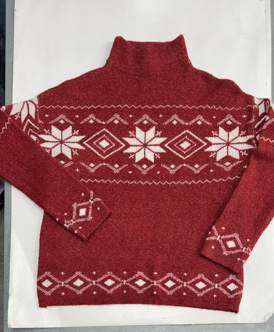 Christian Siriano Sweater Size Medium