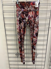 Load image into Gallery viewer, Lulu Lemon Athletic Pants Size Extra Small
