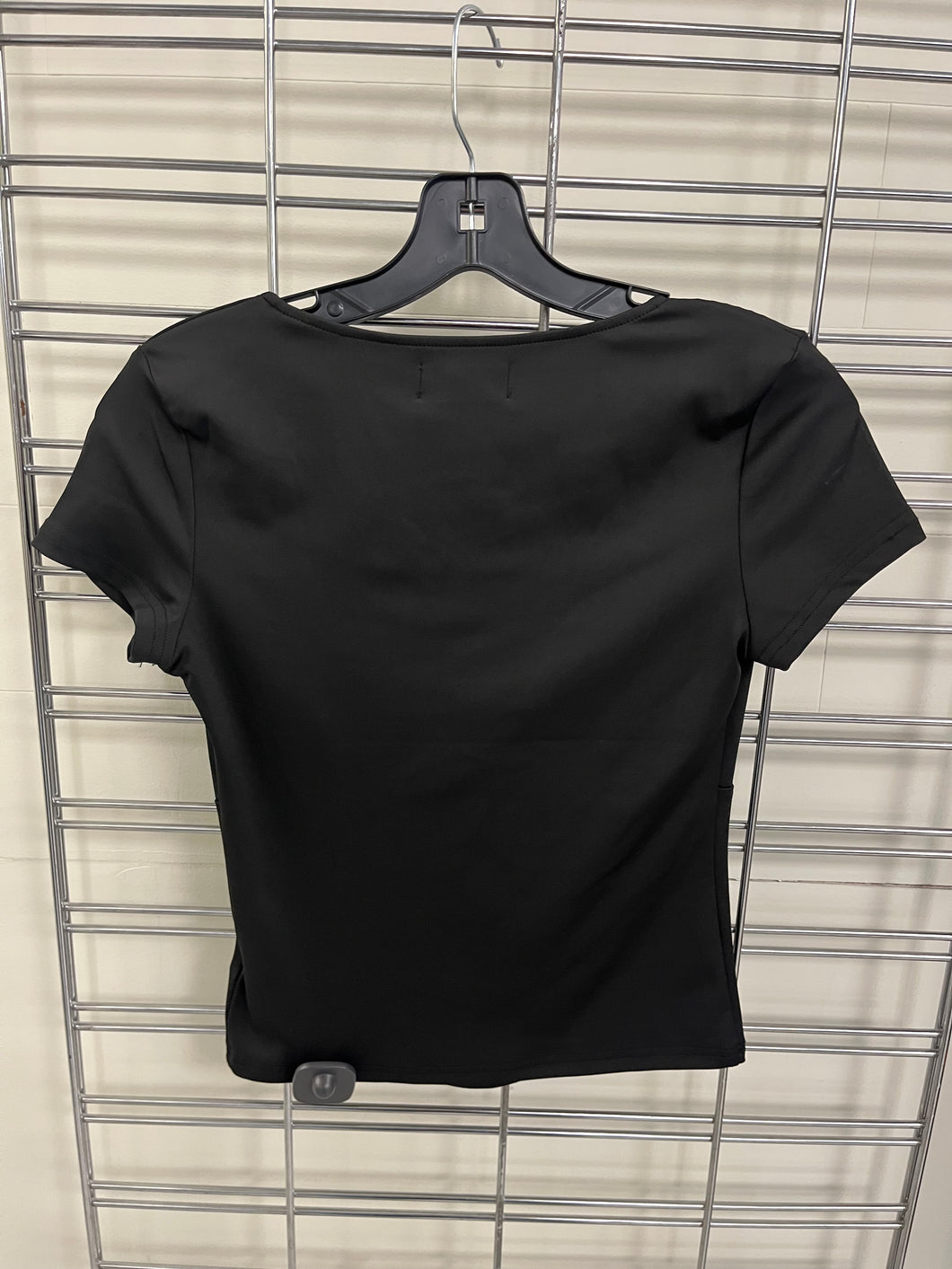 NWT Edikted Short Sleeve Top Size Medium