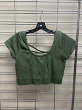 Load image into Gallery viewer, Aerie Short Sleeve Top Size XXL
