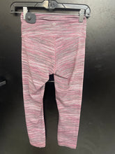 Load image into Gallery viewer, Lulu Lemon Athletic Pants Size 3/4 294
