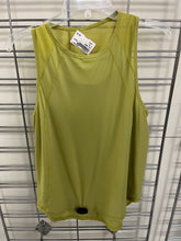 Load image into Gallery viewer, Lulu Lemon Athletic Top Size Small
