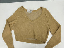 Load image into Gallery viewer, Free People Sweater Size Extra Small
