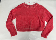 Load image into Gallery viewer, Kendall &amp; Kylie Sweater Size Medium
