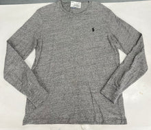 Load image into Gallery viewer, Polo (Ralph Lauren) Long Sleeve T-shirt Size Medium
